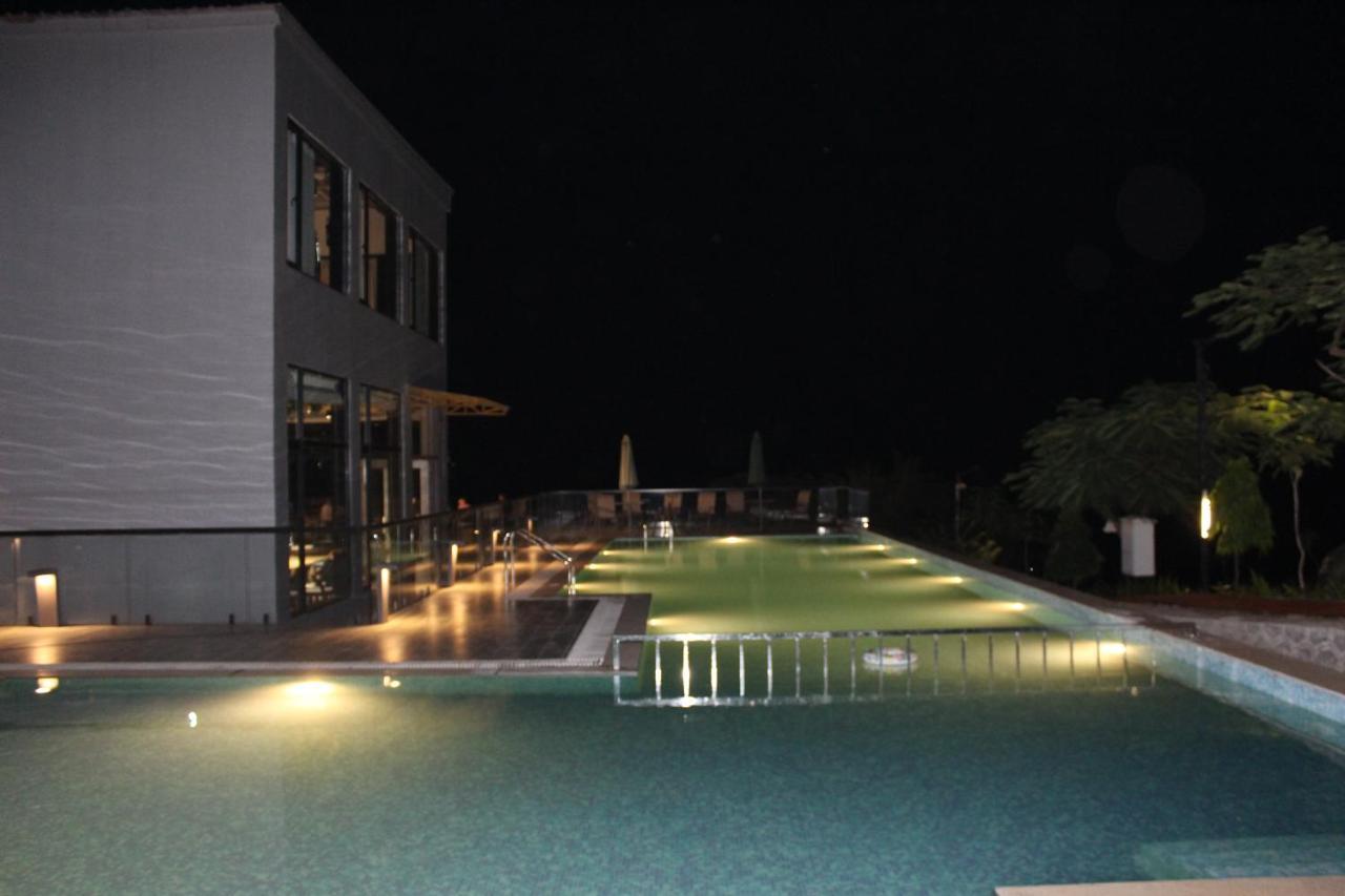 Paraiso Resort & Club Igatpuri Eksteriør bilde