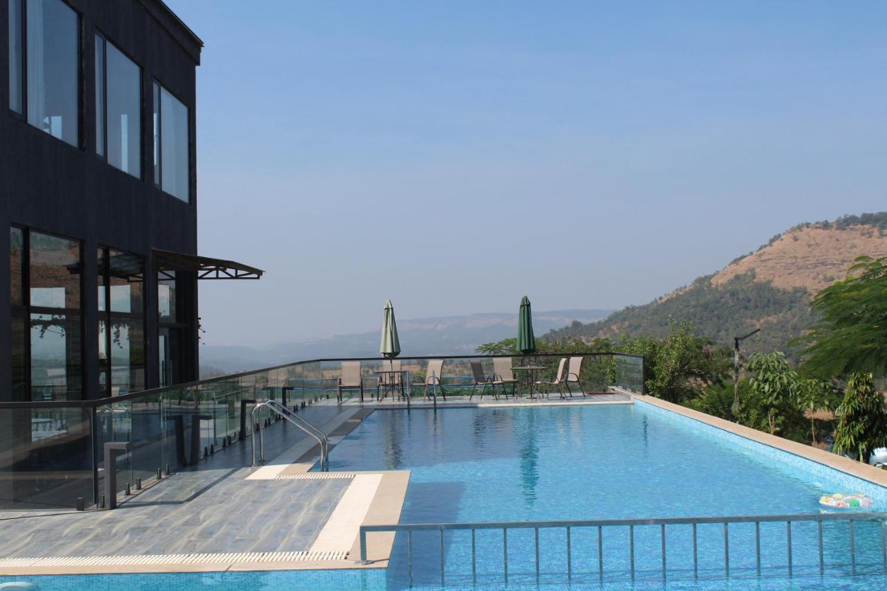 Paraiso Resort & Club Igatpuri Eksteriør bilde